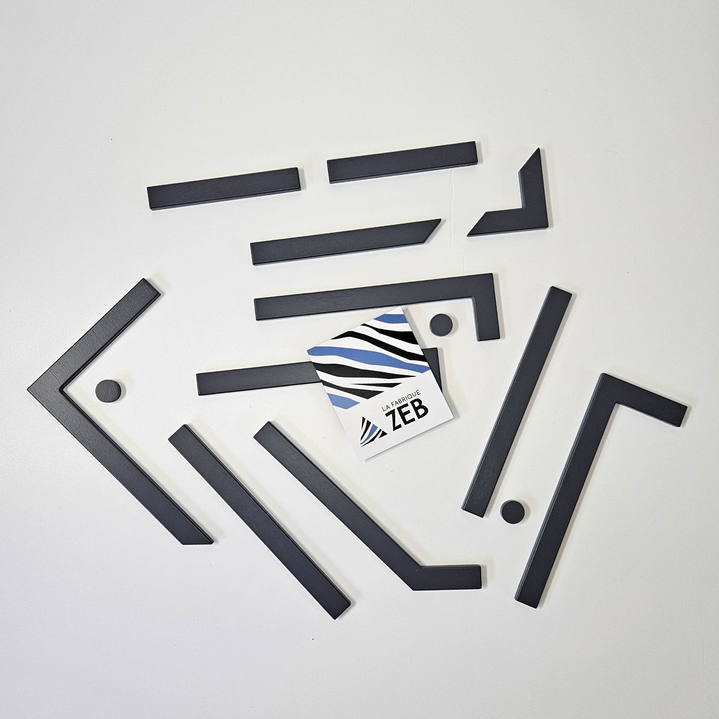 Conceptual Magnetic Trails